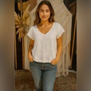 Dex White Cotton Flutter Sleeve V-Neck Blouse NWT